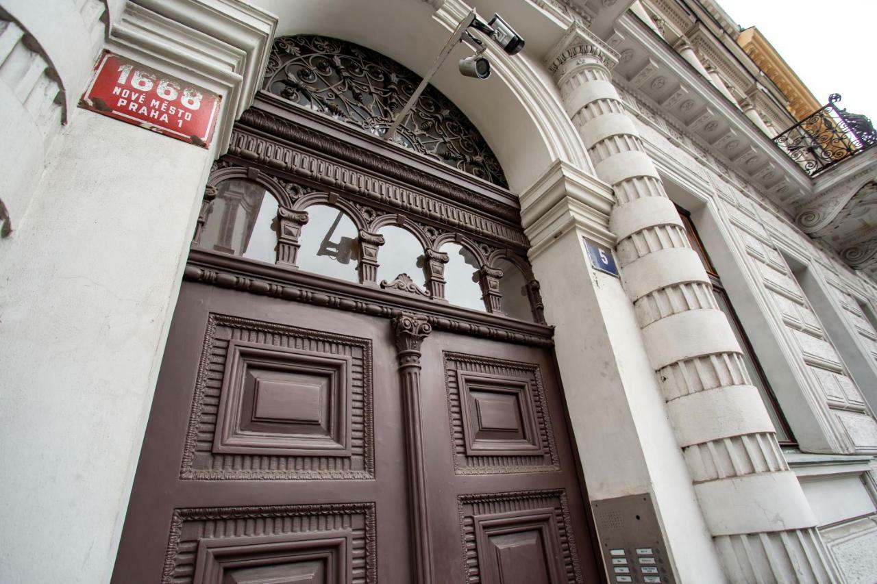 Апартаменты Open Gate Прага Экстерьер фото