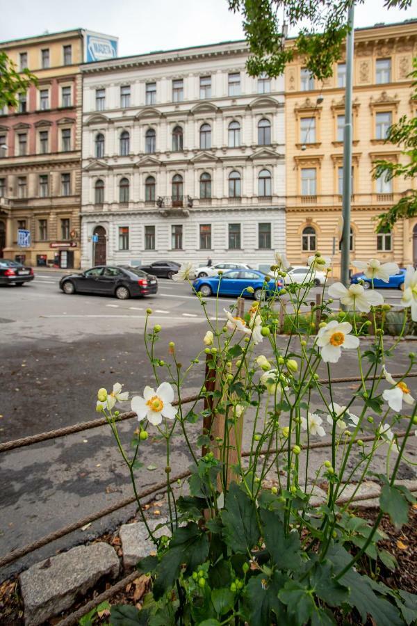 Апартаменты Open Gate Прага Экстерьер фото